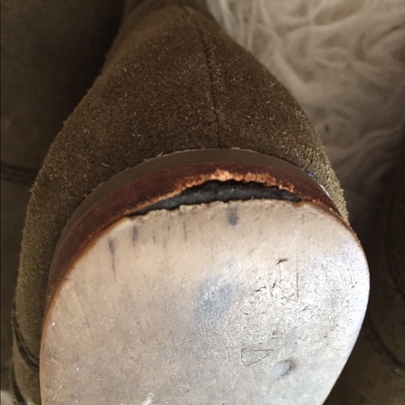 Jeffrey Campbell “Landon” Olive Booties Size 6 - Picture 4 of 8